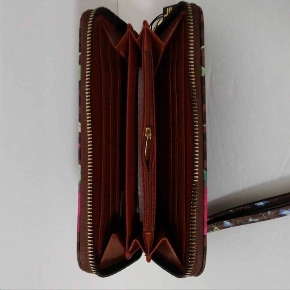 London Fog Adalia Signature Zip Around Wallet Wristlet New - Picture 4 of 10